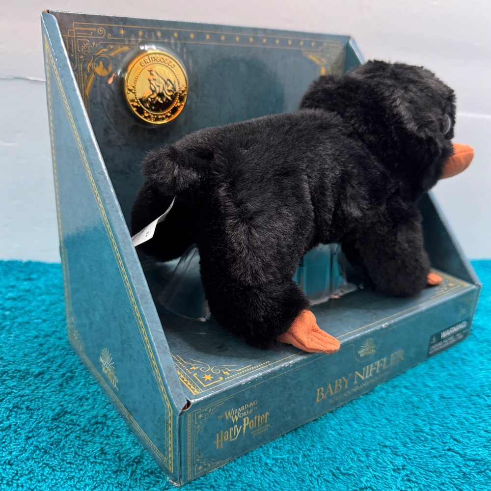 Universal Studios Harry Potter Baby Niffler Interactive Plush Sound Movement New - Picture 3 of 9